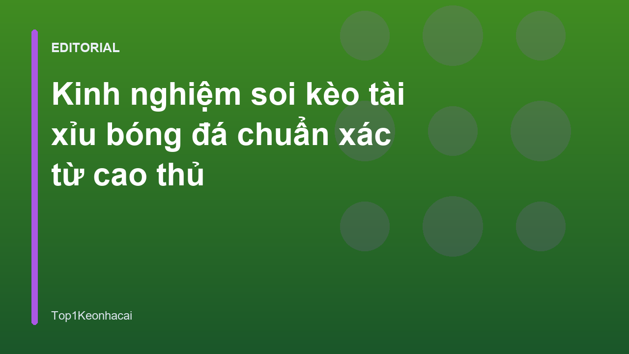Người chơi đang phân tích bảng kèo tài xỉu bóng đá